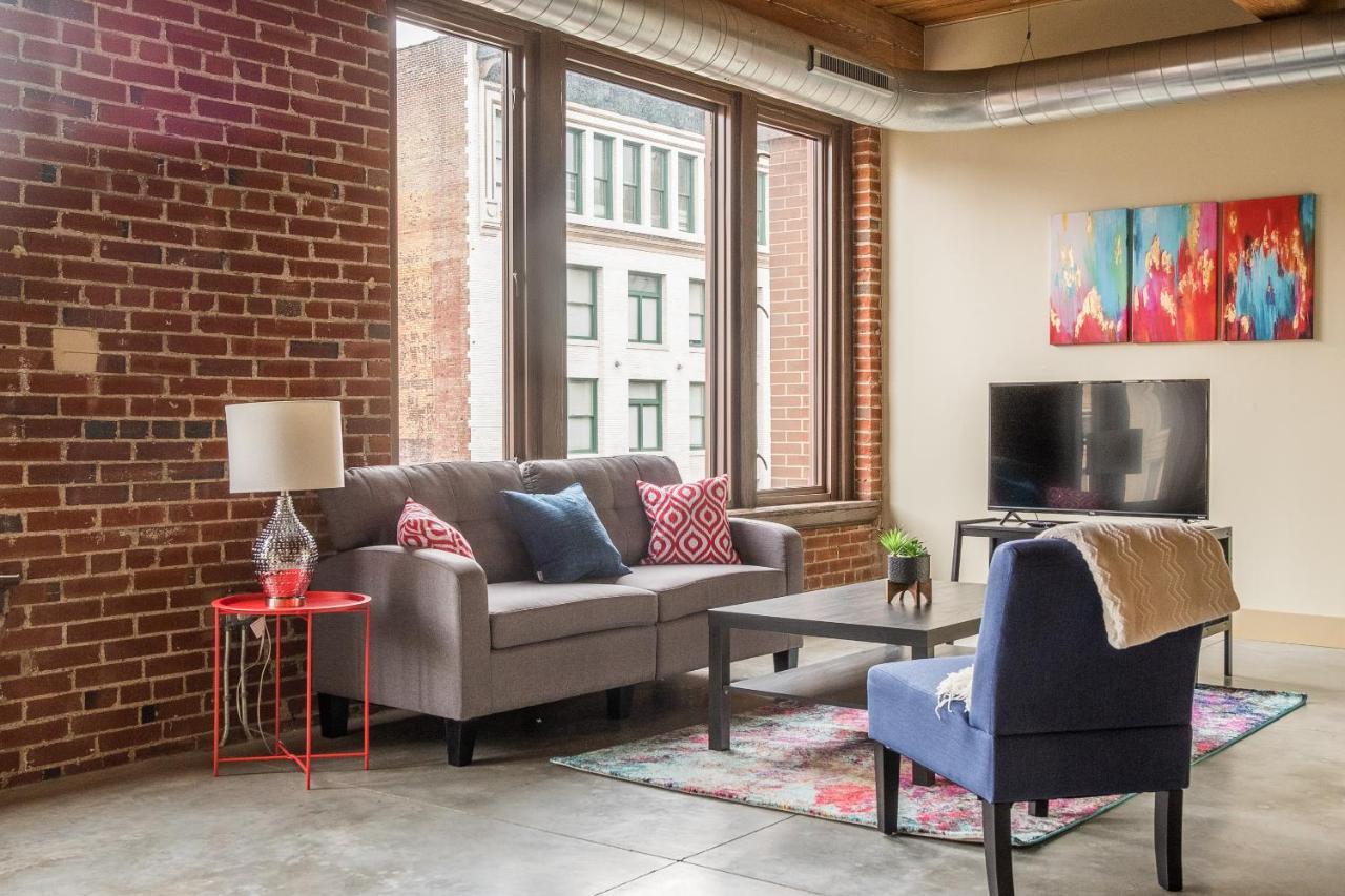 Frontdesk 1209 Washington Ave Apts Downtown St Louis Apartment Saint Louis Ngoại thất bức ảnh
